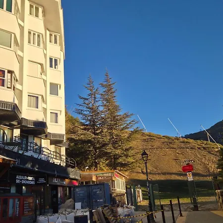 Plaza Pradollano Edf Impala
