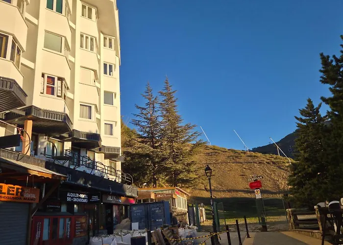 Plaza Pradollano Edf Impala
